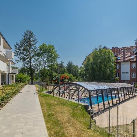 Apartamenty Sun & Snow Baltic Garden Z Basenem I Placem Zabaw Sztutowo Exterior foto